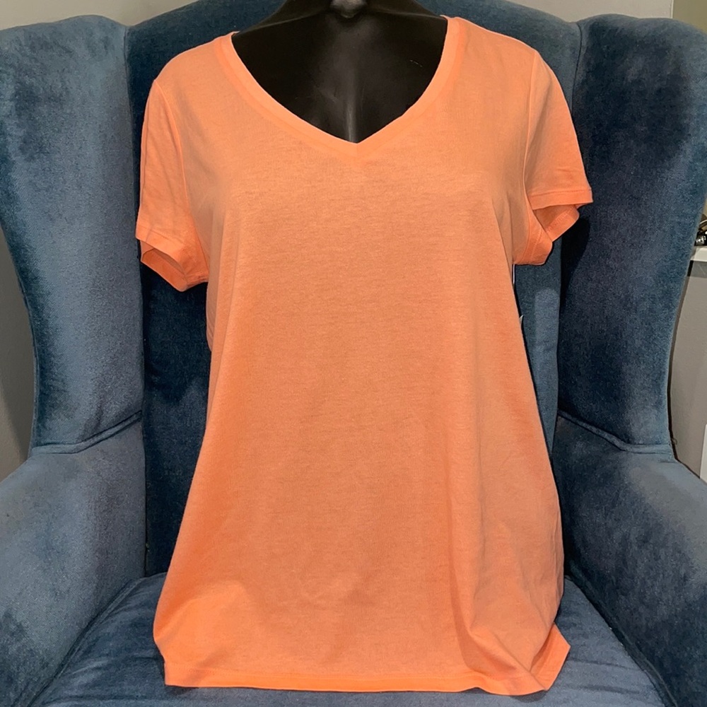 Coral T-shirt. New with tags.